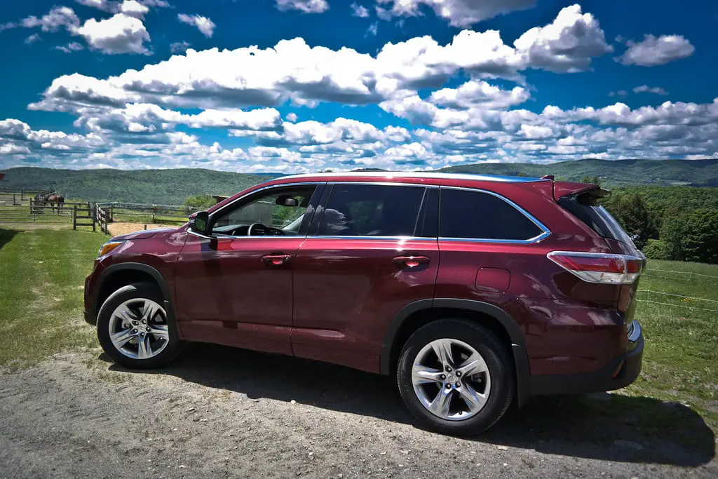 8 Best Cars Similar to Toyota Highlander