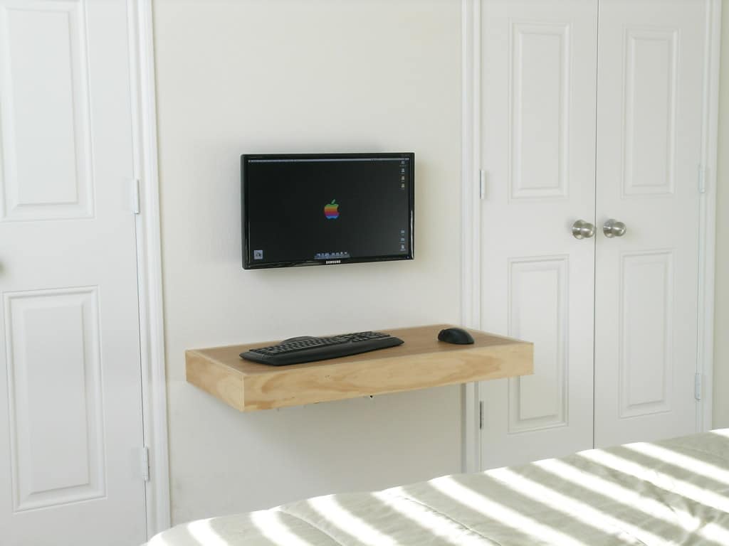 Floating Desk - Types of Desks