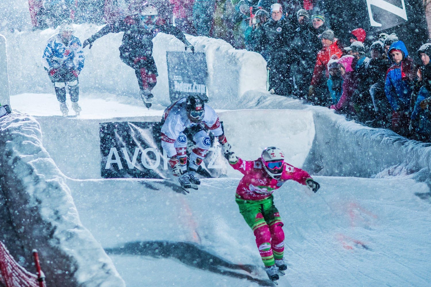 Ice Cross Downhill