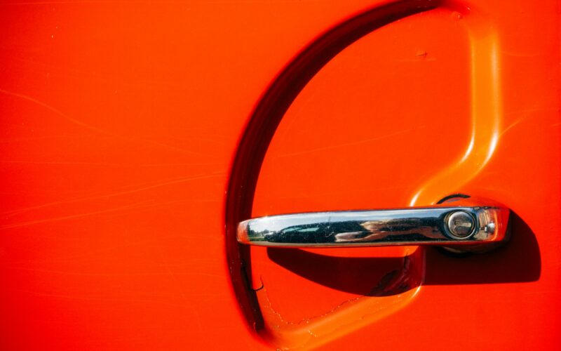 Difference Between Pull and Push Car Door Handles